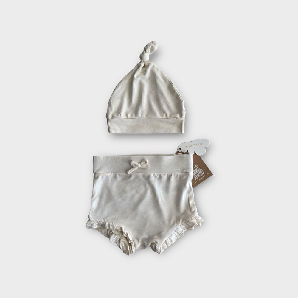 angel dear bloomers and beanie Set; size 3-6 months, New
